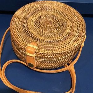 WOMAN CROSSBODY HANDMADE BAG